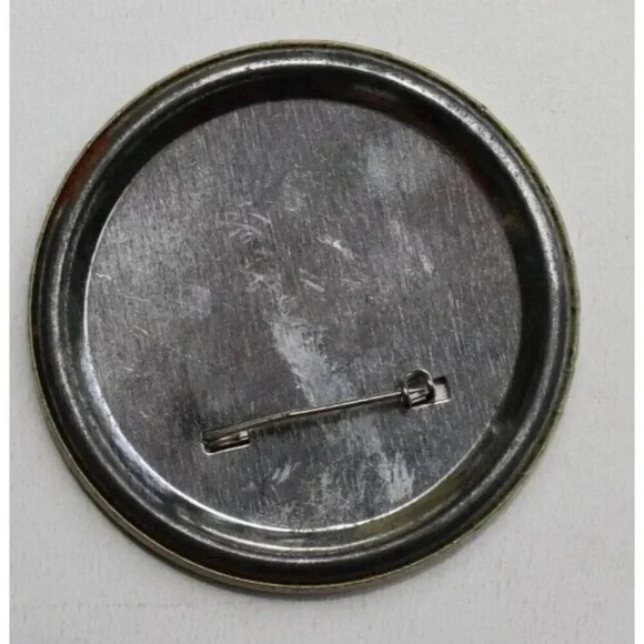 Vintage Gold ROLLING STONE Magazine 3" Promotional Pin Pinback - Picture 2 of 2